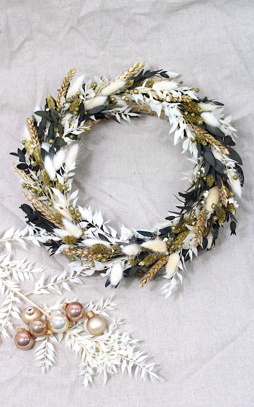 Adventskranz white Christmas